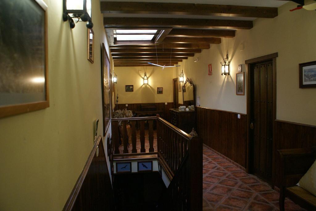 Casa Rural Pena Falcon Torrejón el Rubio Extérieur photo