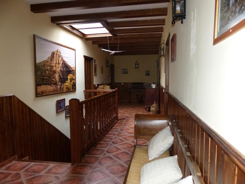 Casa Rural Pena Falcon Torrejón el Rubio Extérieur photo